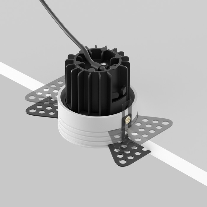 DL058-7W4K-TRS-B