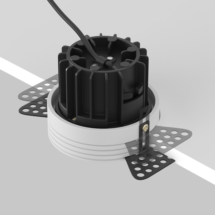 DL058-12W3K-TRS-B