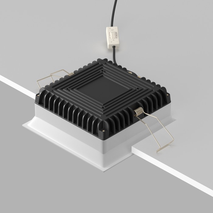 DL056-18W3-4-6K-W