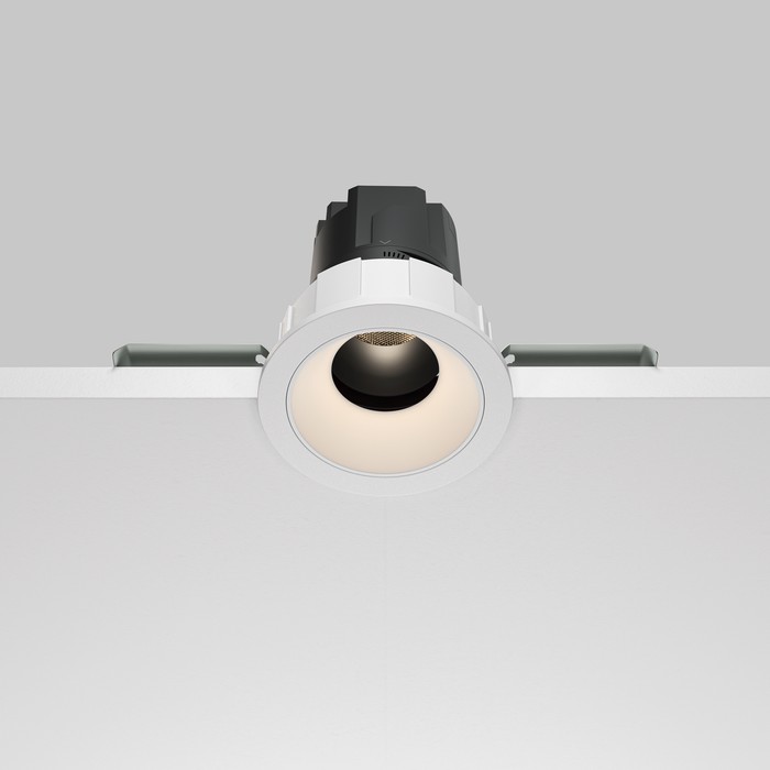 DL057-7W4K-W