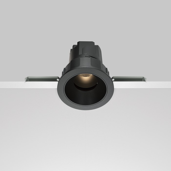 DL057-7W3K-B