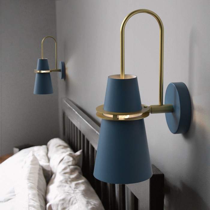reinar-wall-blue