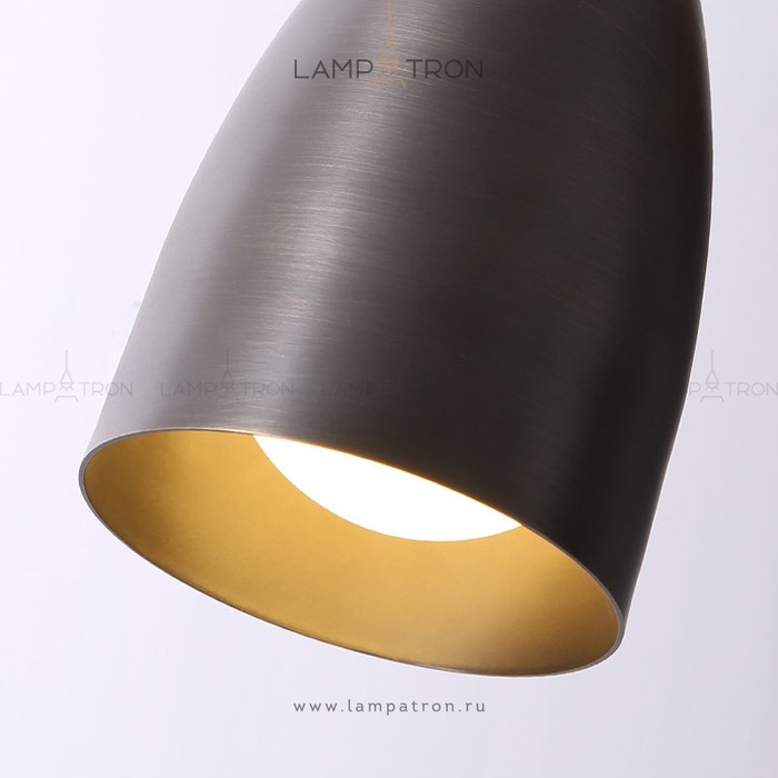 rense-2-brass-tricolor-light