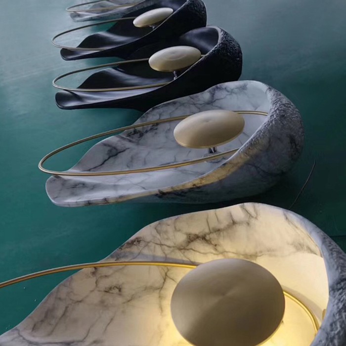 clam-white