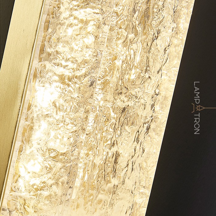 olagus-wall-m-brass