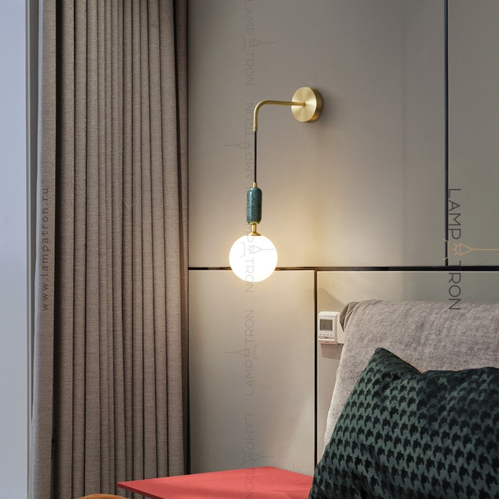 petit-c-wall-green