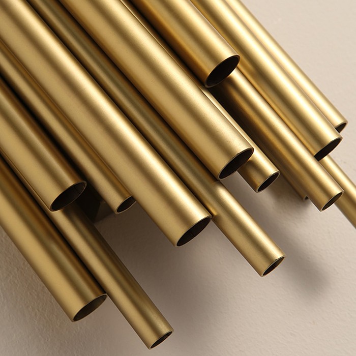 tronen-wall-gold-b