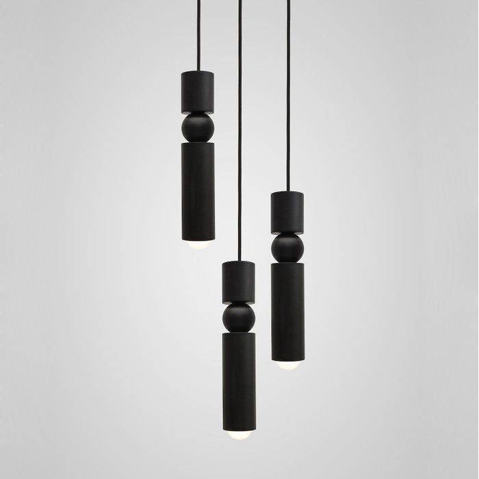 plumb-black