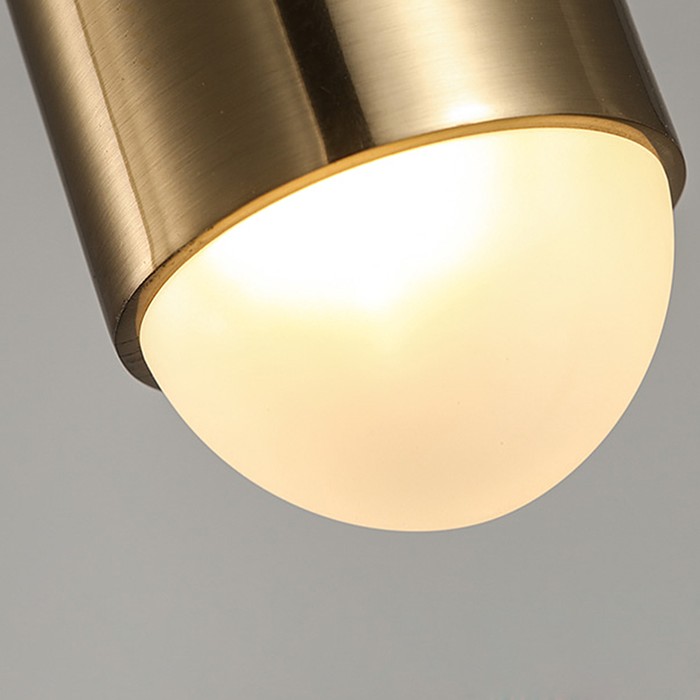 plumb-black