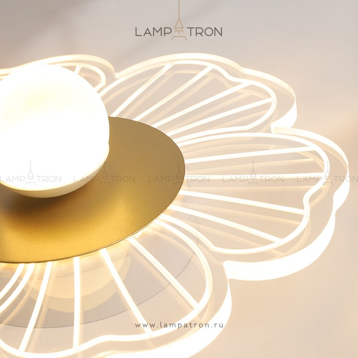 lusie-ball-gold-warm-light