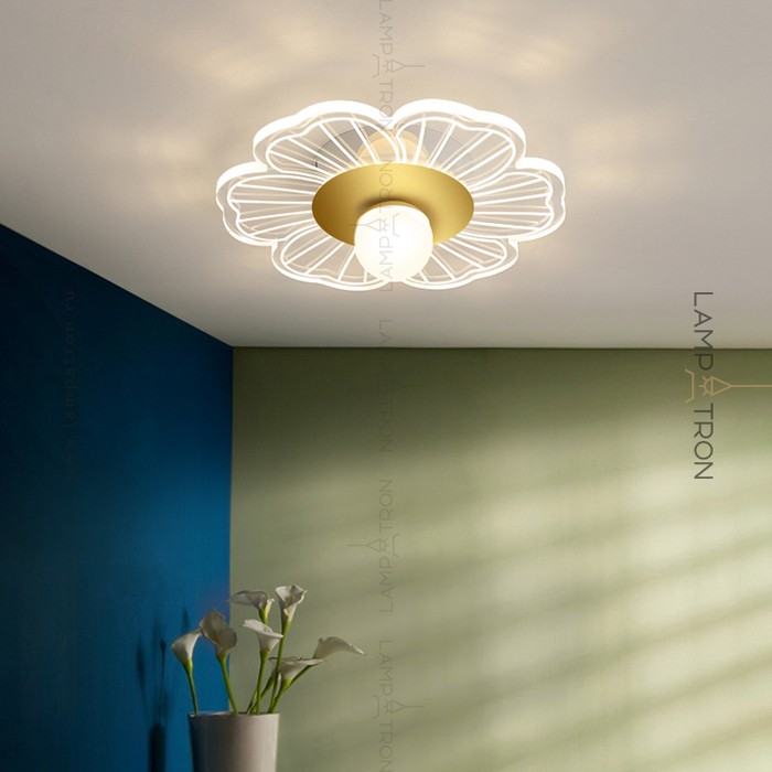 lusie-ball-gold-warm-light