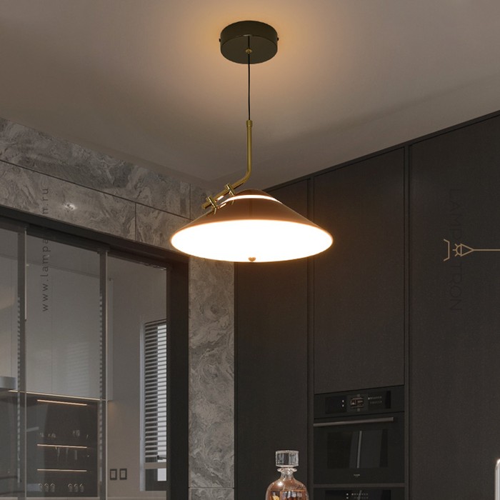 runar-black-tricolor