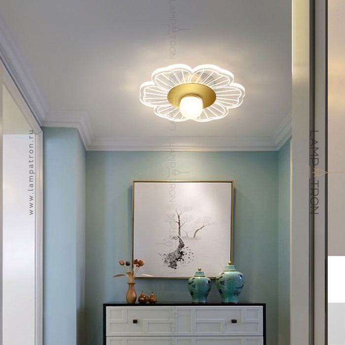lusie-ball-gold-warm-light