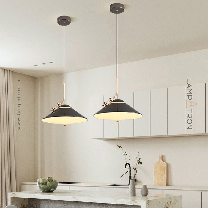 runar-black-tricolor