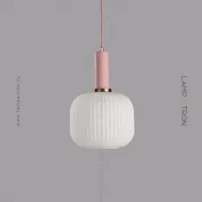 iris-w-b-pink