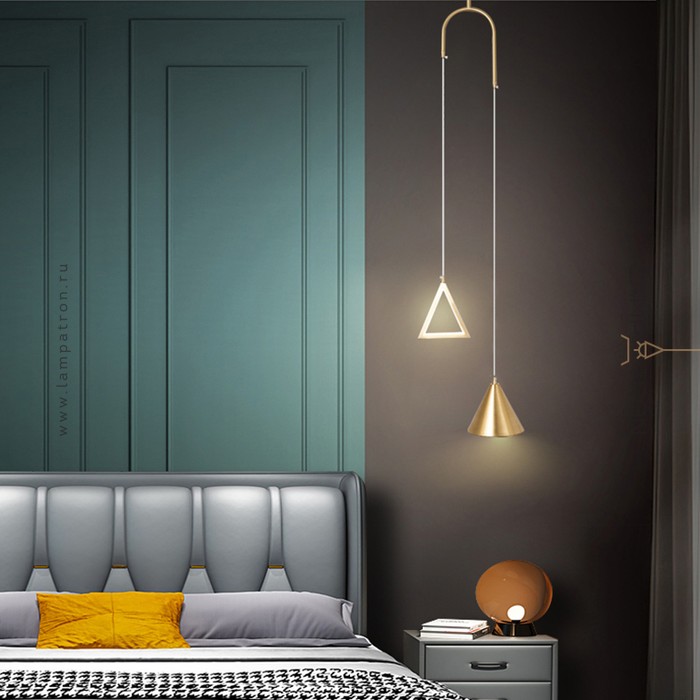 fergus-black-warm-light