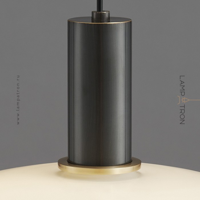 iris-white-a-brass