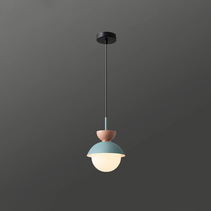 pompon-grey