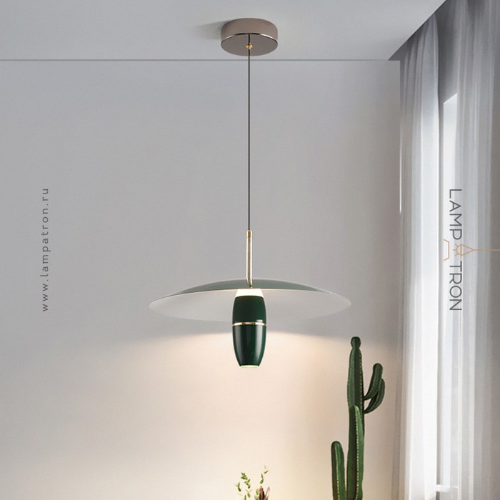 runar-b-green-tricolor