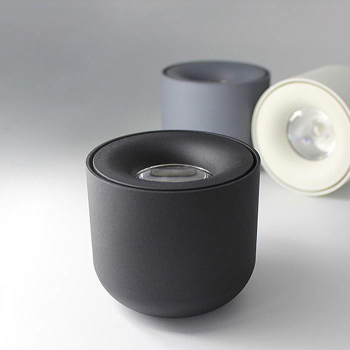 q-7w-white