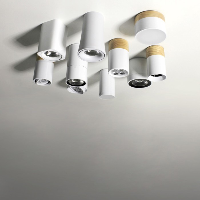 q-7w-white