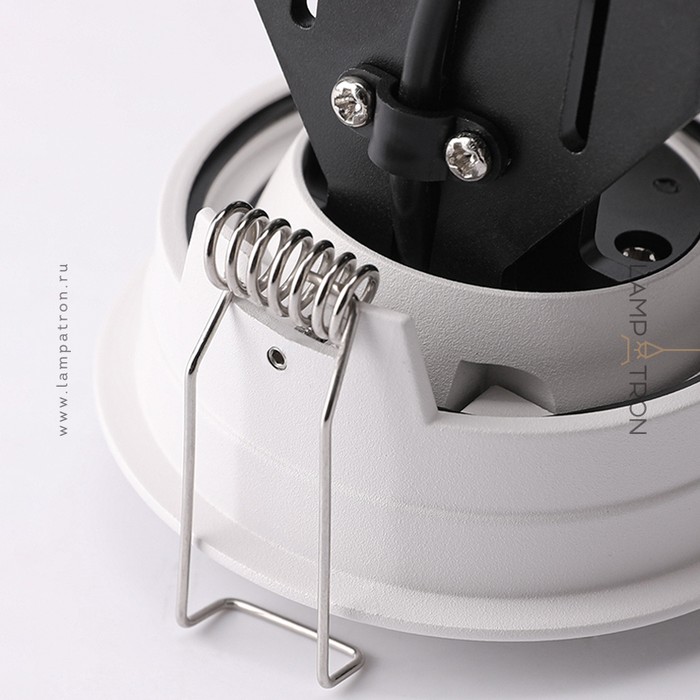 gido-1-b-black-white