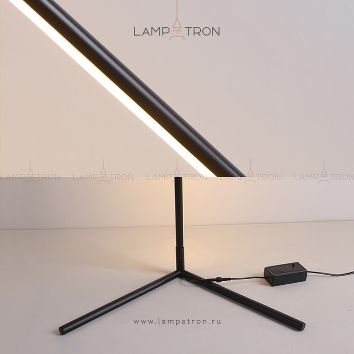viel-white-tricolor-light