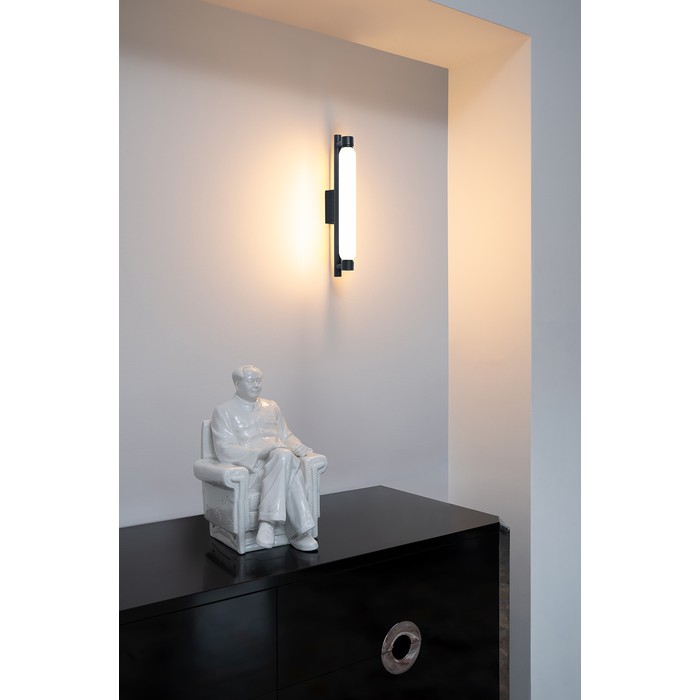 La Roche black