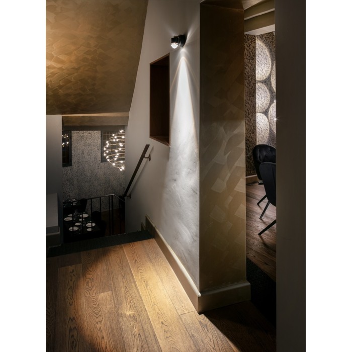 EC 301 black