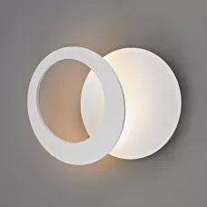 8461