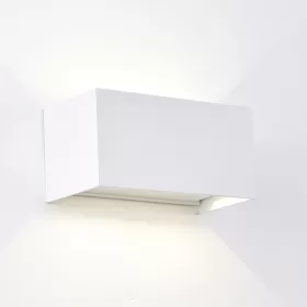 8606