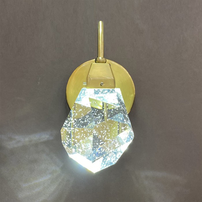 Crystal rock gold