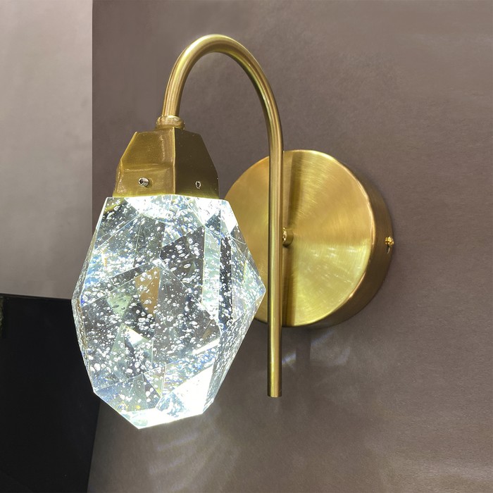 Crystal rock gold