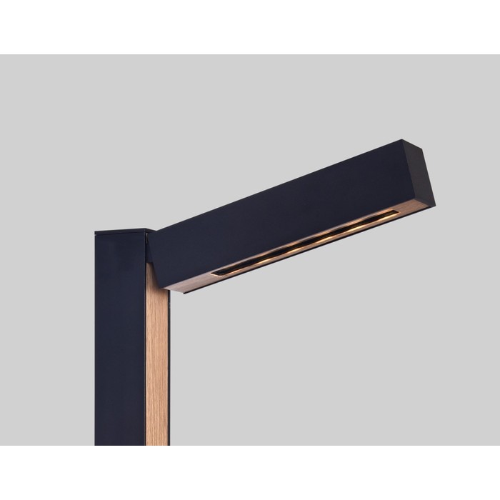 GR0224-1A Black and Wood