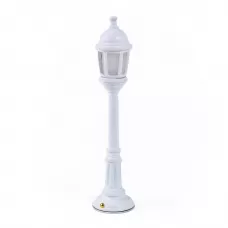 Street Lamp Dining White