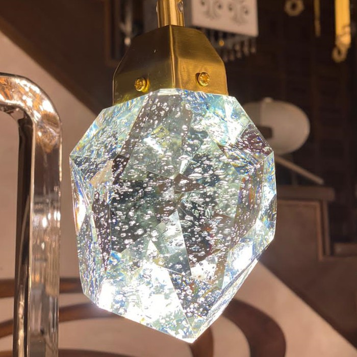 Crystal rock 7 gold