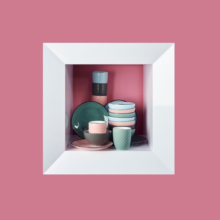 Plate pink