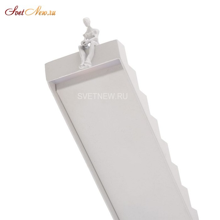 Verso white