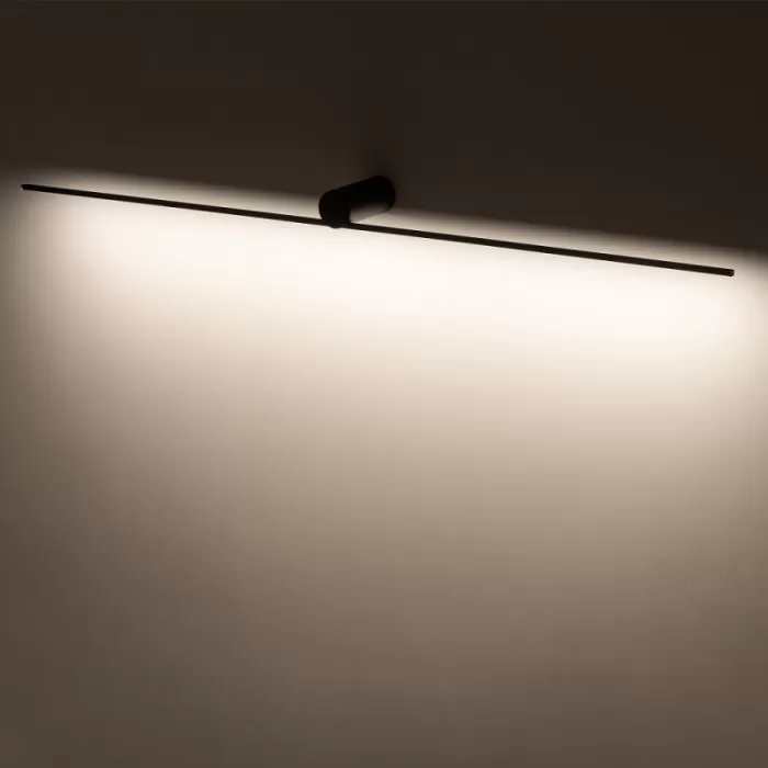 10370