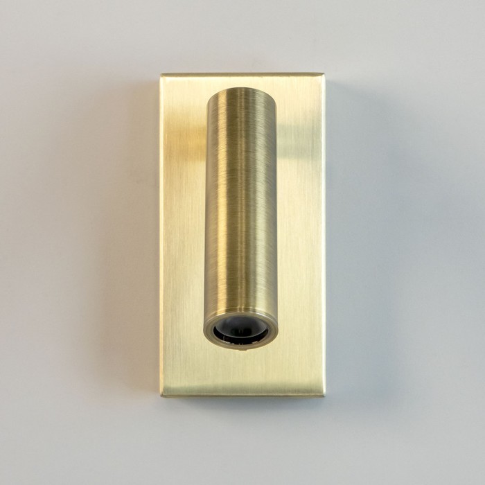 CL704353